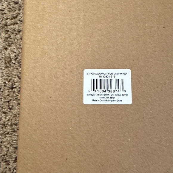 NWT/NIB Stanley WINTERSCAPE FLOWSTATE TUMBLER | 40 OZ Cranberry - Picture 4 of 11